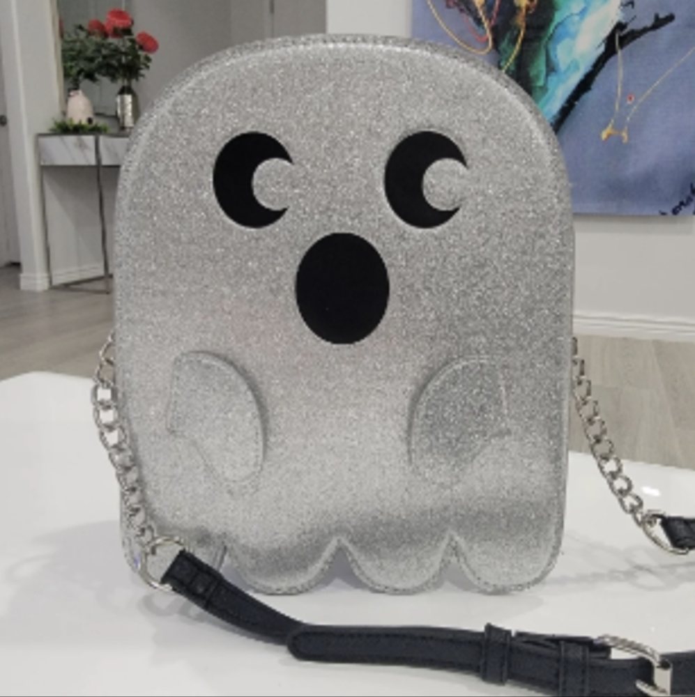 New TIKTOK VIRAL SILVER GLITTER GHOST crossbody bag